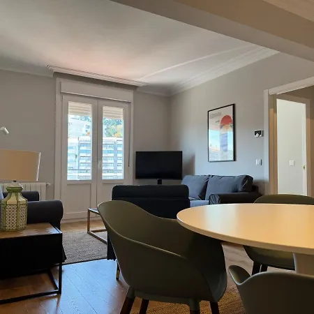 Nuevo Y Luminoso En El Corazon De Apartment