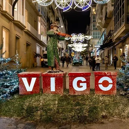 Nuevo Y Luminoso En El Corazon De * Vigo