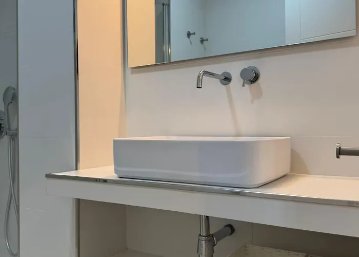 Nuevo Y Luminoso En El Corazón De Apartamento *